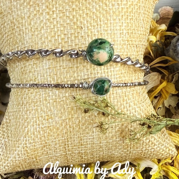Alquimia Jewelry - Gold and green turquoise bangle set bracelet